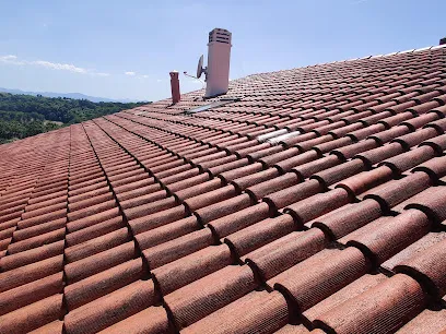 Image de Adour toiture - Couvreur Zingueur Charpentier Bayonne
