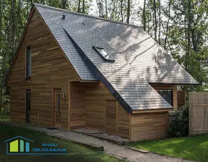 Image de Anjou Démoussage | Démoussage & Nettoyage de Toiture et Façade