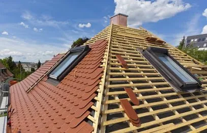 Image de Archange couverture Couvreur artisan peintre ravalement façade démoussage rénovation FUVEAU AIX-EN-PROVENCE MARSEILLE