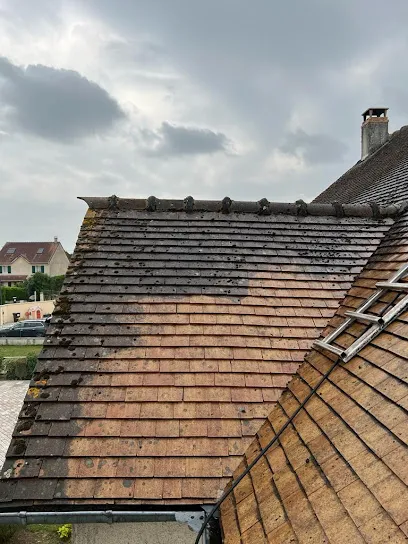 Image de Artisan Couvreur 92 - Spécialiste Toiture Toits Couverture - Couvreur 92