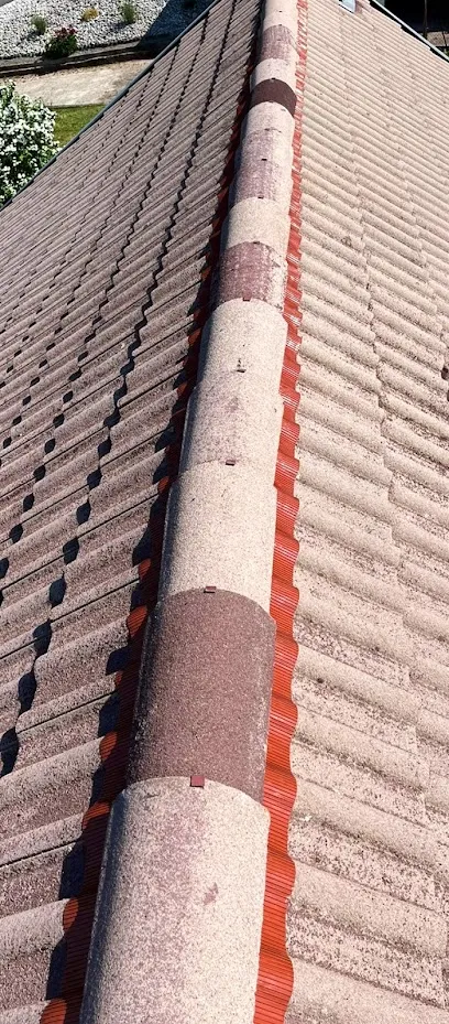 Image de 🚀 Artisan Spach Couvreur – Devis Gratuit • Urgence Toiture 24h • Nettoyage & Traitement