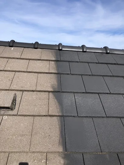 Image de ASR Couverture : Couvreur Dieppe, Réparation Toiture, Étanchéité, Démoussage Seine Maritime 76