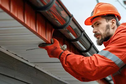 Image de Atelier de Couverture 09 - Couvreur Saint-Girons : Demoussage Toiture, Reparation Fuites, Nettoyage Façade et Toit