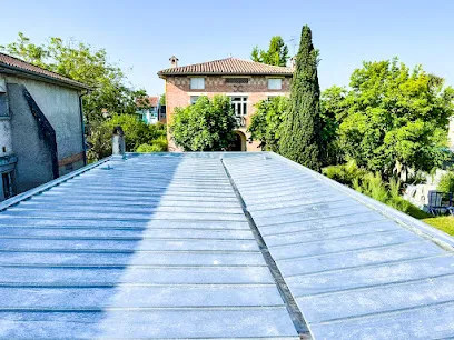 Image de Clarion Couverture Zinguerie Travaux/Entretien toiture et photovoltaïque