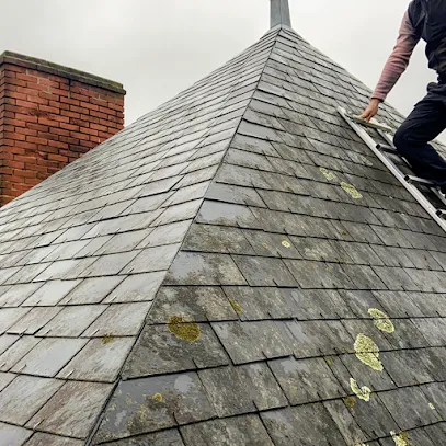 Image de Couverture Hubert : artisan couvreur sur le Mans et dans toute la SARTHE (72)