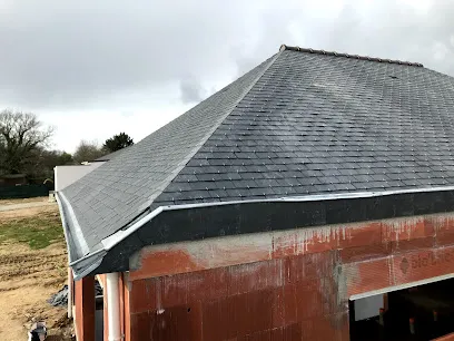 Image de Couverture Pédron - couvreur - charpente - nettoyage de toiture et façade - Plescop Vannes Auray 56