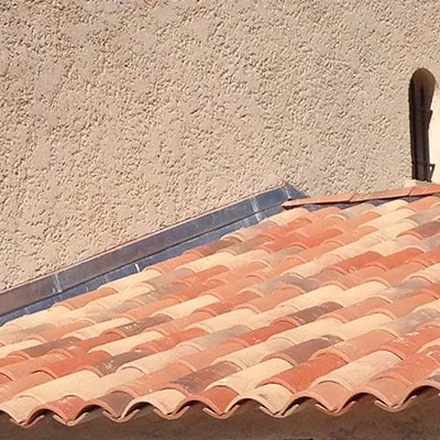 Image de COUVREUR 13 - Couverture - Zinguerie - Charpente - Isolation - URGENCE TOITURE