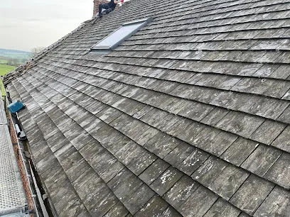 Image de Couvreur Lille Benoni - Entreprise de couverture - Rénovation - Réparation - Nettoyage - Démoussage - Toiture