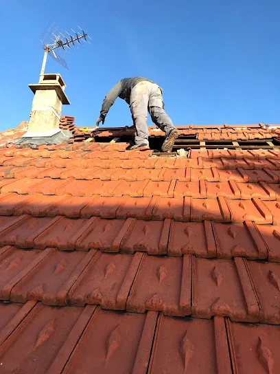 Image de Couvreur Plaisir Lambert