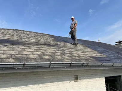 Image de COUVREUR QUIMPER RTR COUVERTURE PEINTRE QUIMPER