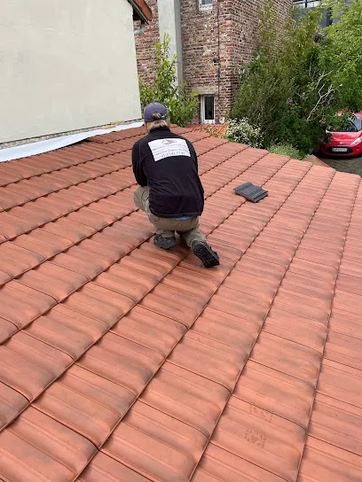 Image de Couvreur Saint-Germain-En-Laye/ Laurent couverture- Show room espace conseil-urgence fuite