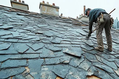 Image de Couvreur Saint-Lô Atelier - Pose Réparation Toiture Fuites Dépannage Étanchéité Démoussage Toiture