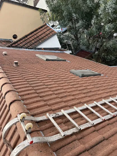 Image de Couvreur Zingueur Vincennes Montreuil/ Fontenay-sous-Bois / Rosny-sous-Bois – Toiture Couverture Zinguerie