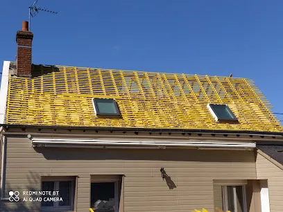 Image de CR-RENOVATION | Couvreur Angers 49 Couverture toiture , couvreur zingueur réparation dépannage démoussage Maine-et-Loire