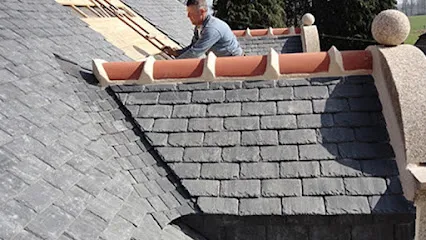 Image de DENOUAL - Couverture Désamiantage charpente ITE Rennes Fougères Saint Malo