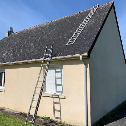 Image de DGRH TOITURE 14 - COUVERTURE CAEN - Entretien - Nettoyage - Démoussage - Rénovation façades