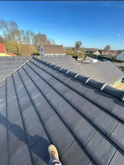 Image de DV Toiture : Charpentier-Couvreur-Zingueur Pyrénées 65 Nettoyage Reparation Renovation