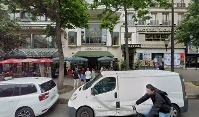 Image de Entreprise ARC Couverture Charpentier artisan Zingueur Société Couvreur 75 92