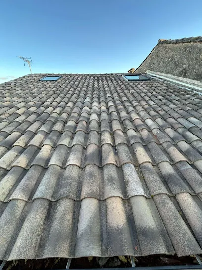 Image de ENTREPRISE JBK COUVERTURE Artisan couvreur Étanchéité Rénovation Nettoyage Toiture 34 Hérault Montpellier Mireval