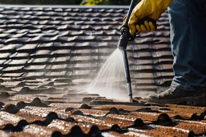 Image de Entreprise Toiture Couvreur Côtes-d’Armor - Reparation Fuite Toit - Demoussage