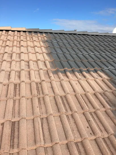 Image de ERH Couvreur 03 Démoussage 03 Gouttière 03