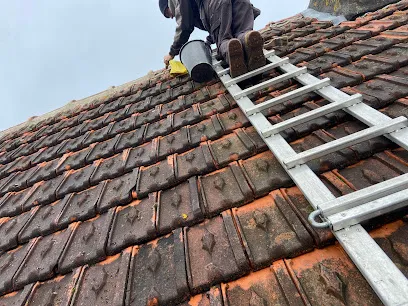 Image de ESR Couverture: Couvreur Dieppe, Rénovation toiture, Démoussage, 76