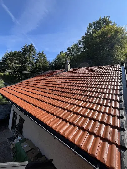 Image de Feugier couverture , Couvreur Charpentier , Travaux Peinture , façade , décapages de Toiture Haute Savoie