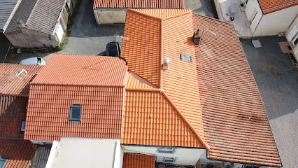 Image de Franck Couvertures Peintures - Couvreur Peintre Vendée : Réparation Fuites Dépannage Nettoyage Toiture 85 Les-Herbiers