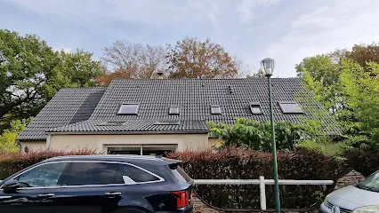 Image de Heilig couverture: Artisan Couvreur Zingueur - Nettoyage Réparation Étanchéité Toiture Peinture Seine-et-Marne 77 93 Nanteuil