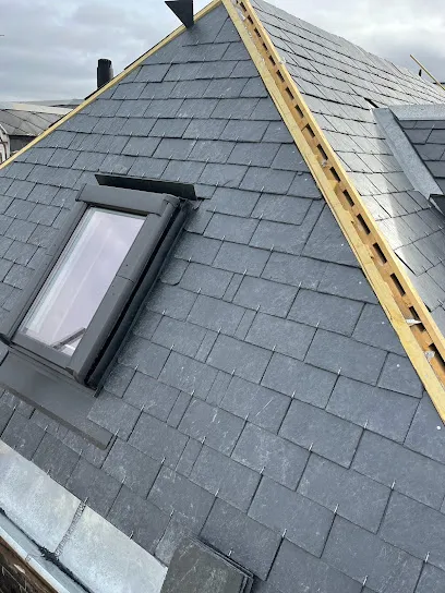 Image de Henri Couverture - Artisan Couvreur Seine-Maritime 76 - Rénovation - Nettoyage - Toiture - Zinguerie