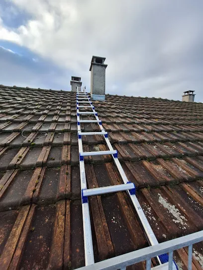 Image de Hoffmann Services | Artisan Couvreur - Zinguerie Démoussage Etanchéité Fuites Toiture