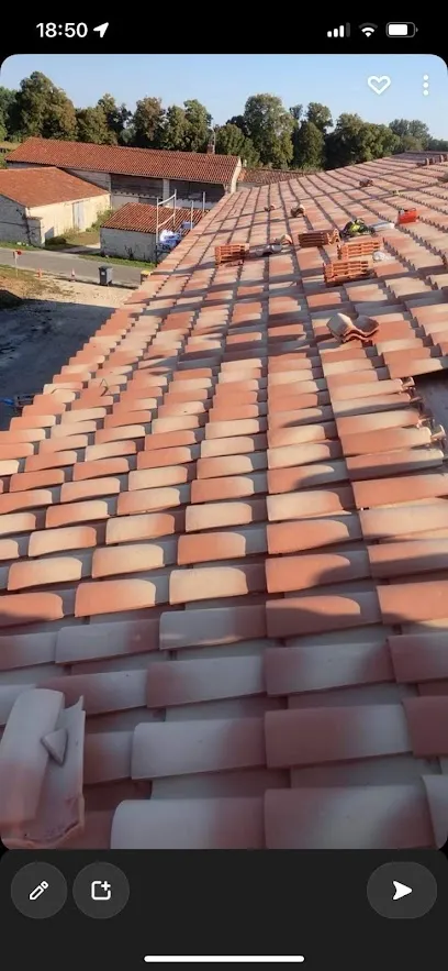 Image de Julien Argaillot - Artisan Couvreur en Charente-Maritime 17