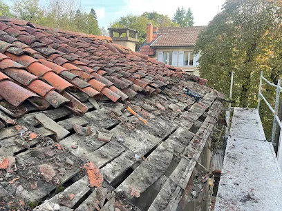 Image de Les compagnons de votre maison Réparations de Toitures Velux Cheminée