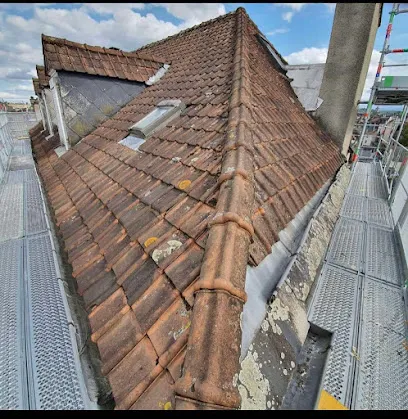 Image de Les Fidèles Compagnons du Toit