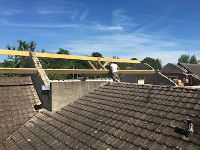 Image de LJ Couverture Couvreur dans le Var