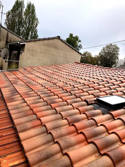 Image de LT Toiture - Couvreur Pessac - Renovation & Entretien de Toiture