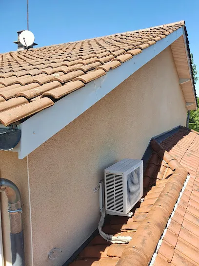 Image de Mayoud Couverture Zinguerie OULLINS:+ 20 ans expérience Couvreur Zingueur