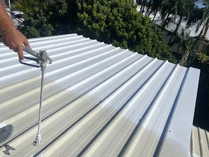 Image de Mbhabitat toiture cholet recherche de fuite Nettoyage Peinture