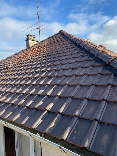 Image de Mouredon Couverture | Couvreur Rambouillet | SOS fuite 24h/24 | Couverture Charpente Zinguerie Ravalement