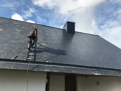 Image de MP.Rénovation Père & Fils : Ravalement Nettoyage Démoussage Réparation Fuites Toiture Couverture 56 Vannes