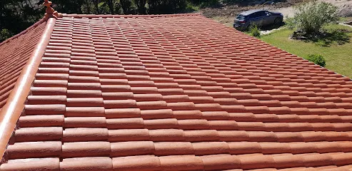 Image de Mr hortica couvreur charpentier rénovation couverture entretien recherche de fuite artisan local