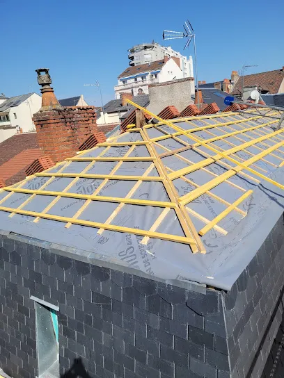 Image de MS Couverture - Couvreur 73 : Réparation Nettoyage Étanchéité Rénovation Toiture Zinguerie Charpente Savoie Albertville