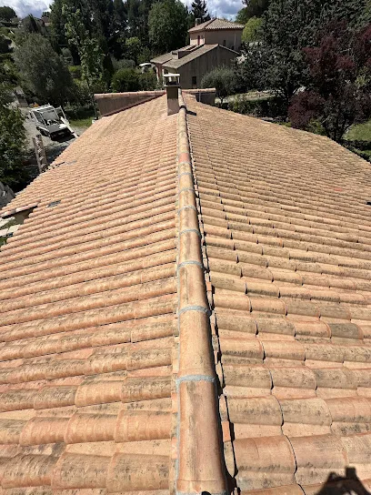 Image de Msc toitures 13 | Couvreur 13 | Couvreur Carry-le-Rouet | Fuite toiture 13 | Couvreur Bouches-du-Rhône | Couverture 13