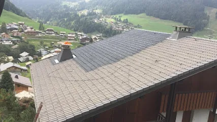 Image de Nettoyage demoussage toiture couvreur peintre en bâtiment Billotet et fils
