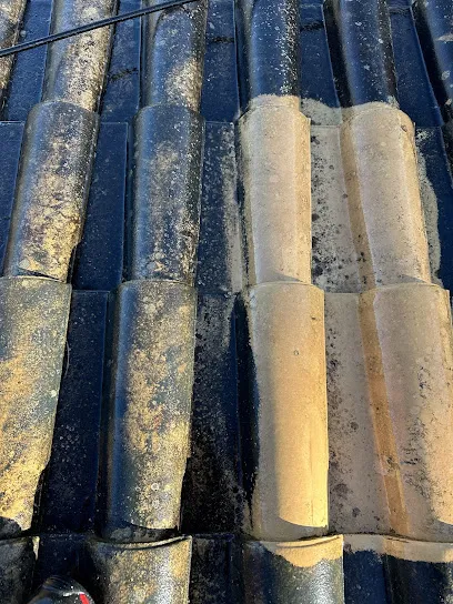 Image de NJ Toitures 69 Couvreur Oullins