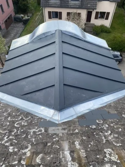 Image de Oster Mickaël - Toiture Charpente Zinguerie Façade & Peinture