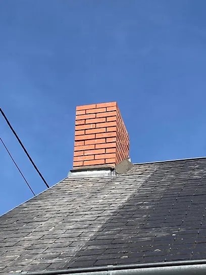 Image de P.C couverture charpentier-couvreur Ramoneur recherche de fuite, Anti Mousse Peintres 45 Orléans Loiret Saint-Jean-De-Braye