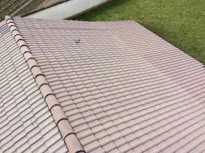 Image de Pro Technic Toiture: Applicateur d’Hydrofuge, nettoyage & démoussage