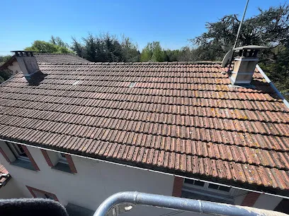 Image de Pro Toitures 31 - COUVREUR TOULOUSE - Couvreur et peintre en bâtiment - toiture façade zinguerie - Haute-Garonne,