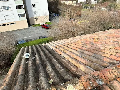 Image de Rénove toitures : Couverture, Zinguerie, Démoussage, Étanchéité, Nettoyage de façade. Dordogne Périgueux Angoulême